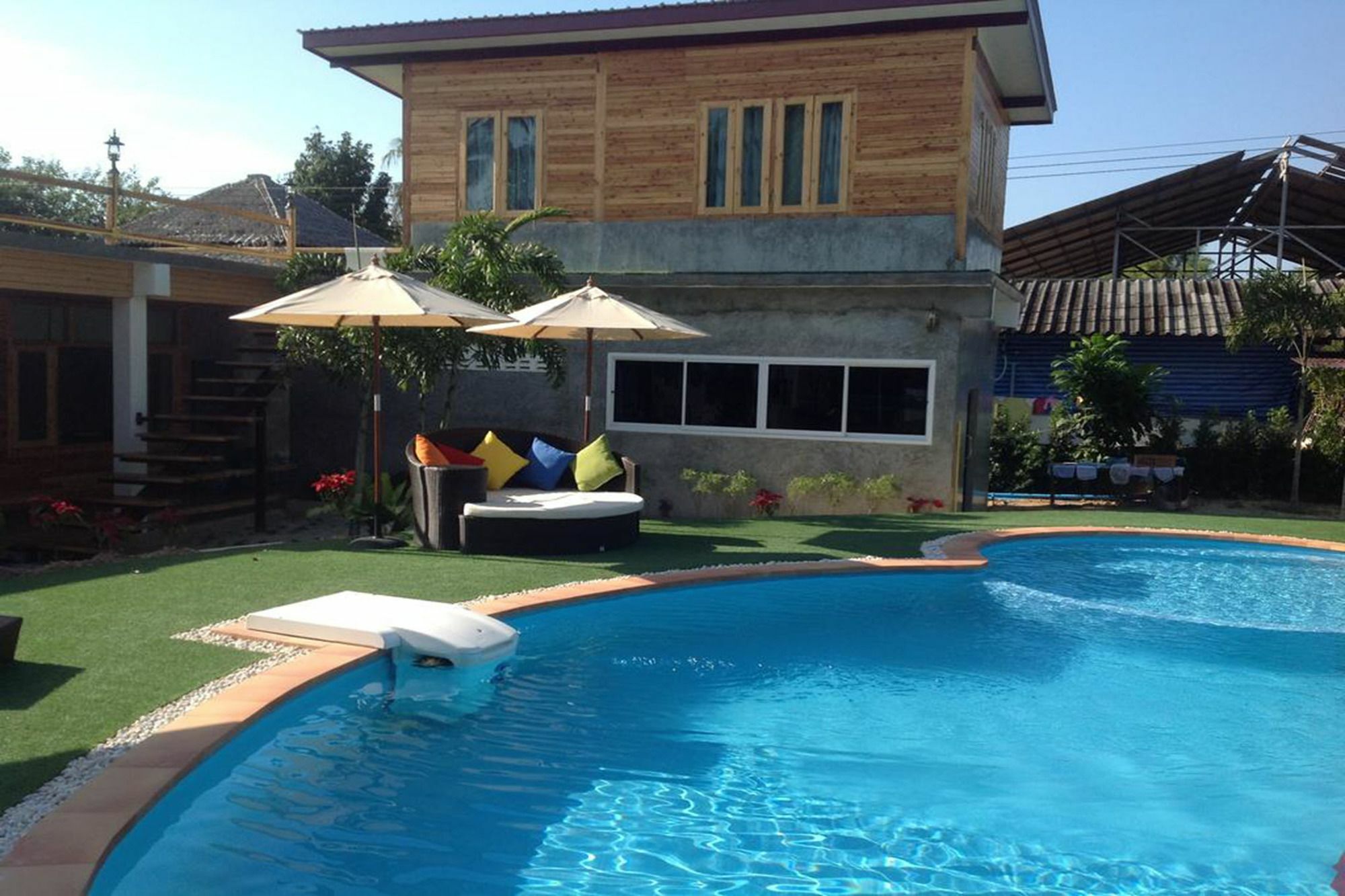 Check In And Chill Out Hotel Ban Laem Sok Eksteriør billede